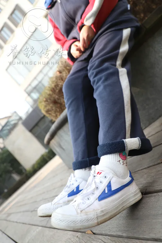 [誉铭传媒]袜足摄影 2019年《2月会员专享作品》 - 誉铭传媒